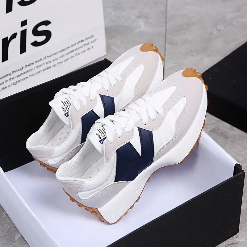 Design  Trendy Canvas Sneakers Women Canvas Shoes