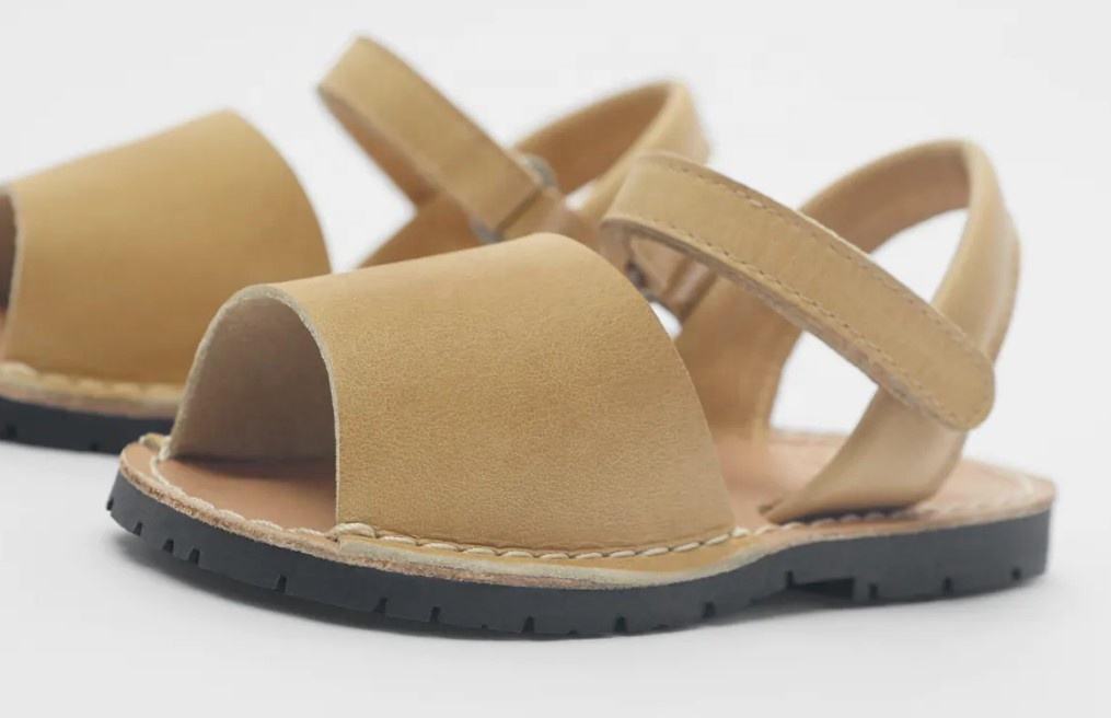 Ladies Simple Sandals